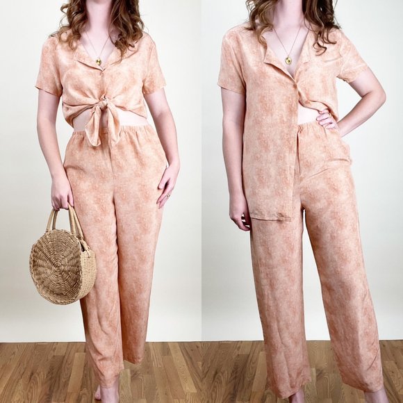 Vintage Tops - Vintage 100% Silk Matching Set Pants Short Sleeve Button Up Shirt Light Coastal